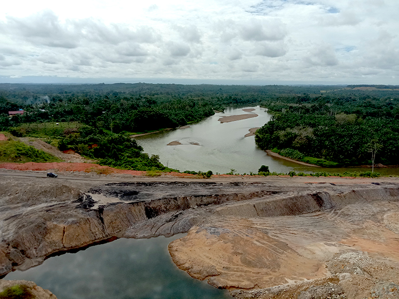 ESDM Bekukan 190 Izin Tambang, Evaluasi Ungkap Masalah Reklamasi dan&nbsp;Produksi