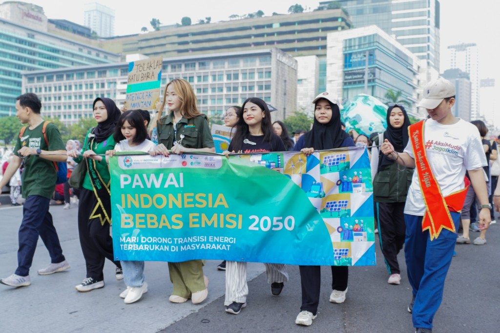 Generasi Muda Gugat Pemerintah di HUT RI ke-80: Power Shift untuk Keadilan Energi dan Darurat&nbsp;Iklim