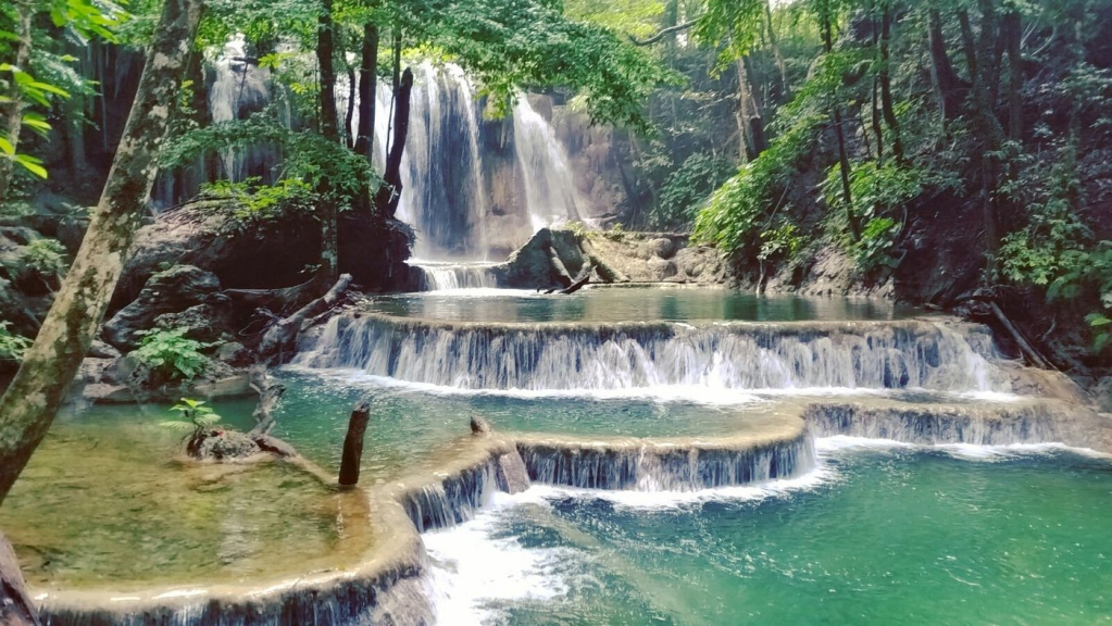 Moyo Satonda, Kepingan Surga dari Masa Lalu 